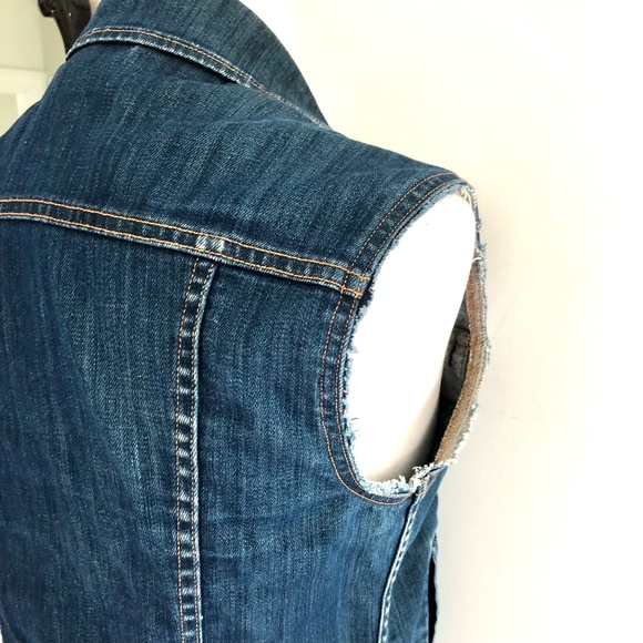 Levis Studded Jeans Vest - Picture 5 of 9